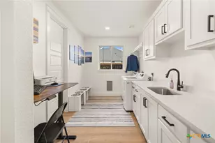 11205 Golden Eagle Ave, Salado, TX 76571 - Photo 23