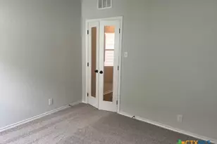 105 Beveridge Rd, Seguin, TX 78155 - Photo 5