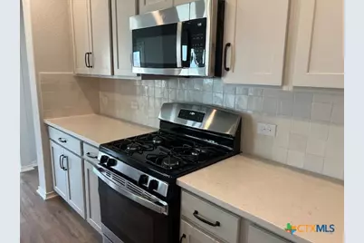 105 Beveridge Road, Seguin, TX 78155 - Photo 13