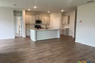 105 Beveridge Rd, Seguin, TX 78155 - Photo 11