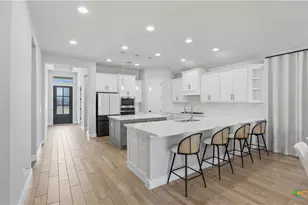 1838 Luna St, New Braunfels, TX 78132 - Photo 11