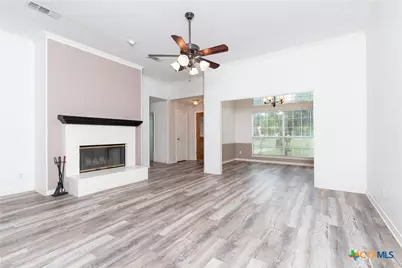 524 Neches Street, Belton, TX 76513 - Photo 5