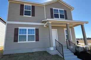 152 Mullen, Taylor, TX 76574 - Photo 1