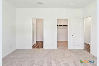 152 Mullen, Taylor, TX 76574 - Photo 15