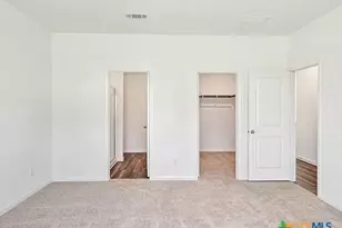 152 Mullen, Taylor, TX 76574 - Photo 15