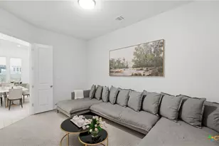 1323 Academy Oaks Dr, San Marcos, TX 78666 - Photo 17