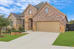 1323 Academy Oaks Dr, San Marcos, TX 78666 - Photo 3