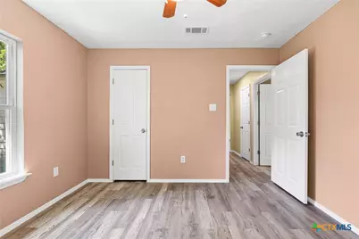 906 Attas Avenue, Killeen, TX 76541 - Photo 11