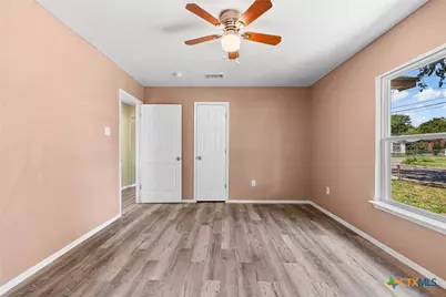 906 Attas Avenue, Killeen, TX 76541 - Photo 13