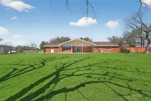 514 Hospital Blvd, Floresville, TX 78114 - Photo 39