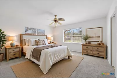 514 Hospital Boulevard, Floresville, TX 78114 - Photo 19