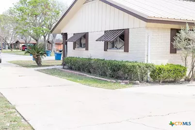 405 Westwood Drive, Port Lavaca, TX 77979 - Photo 3