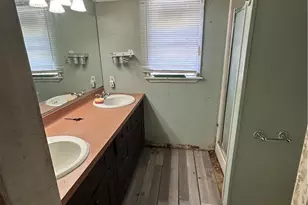 351 Stone Oak Dr, Inez, TX 77968 - Photo 17