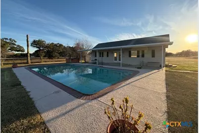 351 Stone Oak Drive, Inez, TX 77968 - Photo 23