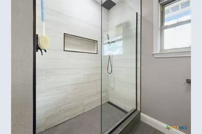 404 Skyline Road, Georgetown, TX 78628 - Photo 21