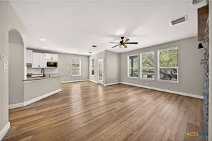 22227 Waldon Vale, San Antonio, TX 78261 - Photo 9