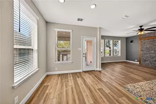 22227 Waldon Vale, San Antonio, TX 78261 - Photo 17