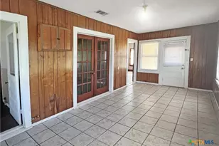 1915 & 1925 S Wall St, Belton, TX 76513 - Photo 11