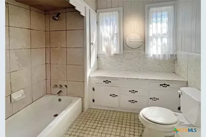 1915 & 1925 S Wall Street, Belton, TX 76513 - Photo 13