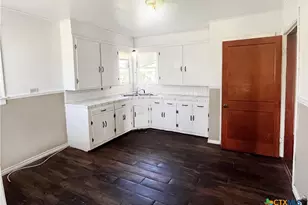 1915 & 1925 S Wall St, Belton, TX 76513 - Photo 7