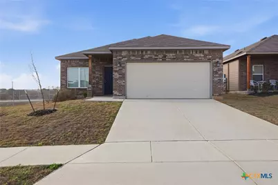 292 Legacy Circle, New Braunfels, TX 78130 - Photo 1