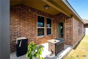 2263 SE Bluewood St, New Braunfels, TX 78132 - Photo 19