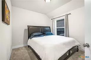 2263 SE Bluewood St, New Braunfels, TX 78132 - Photo 15