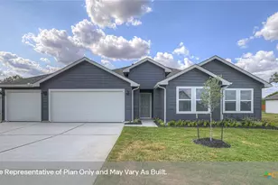 465 Elkins Pr Dr, Lockhart, TX 78644 - Photo 1