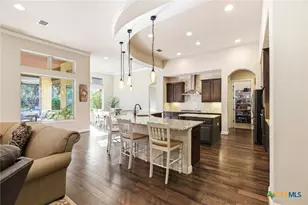 2123 Oakwood Holw, New Braunfels, TX 78132 - Photo 13