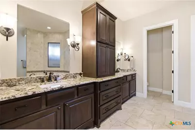 2123 Oakwood Hollow, New Braunfels, TX 78132 - Photo 21