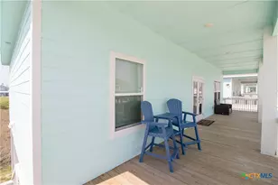 207 Paradise Dr, Rockport, TX 78382 - Photo 19