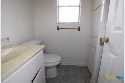 109 Manning Drive, Copperas Cove, TX 76522 - Photo 5