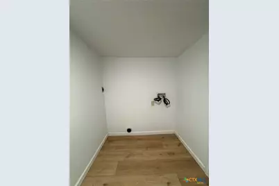 1209 Raymond Street, Seguin, TX 78155 - Photo 3