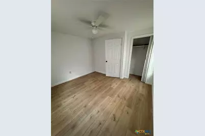 1209 Raymond Street, Seguin, TX 78155 - Photo 5