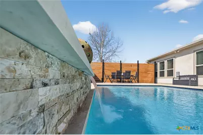 1608 Alvin Cir, New Braunfels, TX 78130 - Photo 37