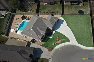 1608 Alvin Cir, New Braunfels, TX 78130 - Photo 45