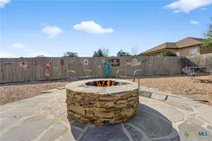 1608 Alvin Cir, New Braunfels, TX 78130 - Photo 41