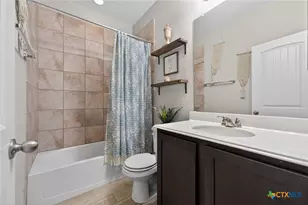 1608 Alvin Cir, New Braunfels, TX 78130 - Photo 31