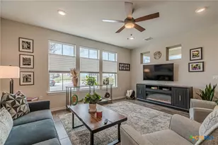 105 Pelican Ln, San Marcos, TX 78666 - Photo 7