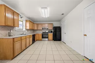 3705 Llano Estacado Ct, Killeen, TX 76549 - Photo 9