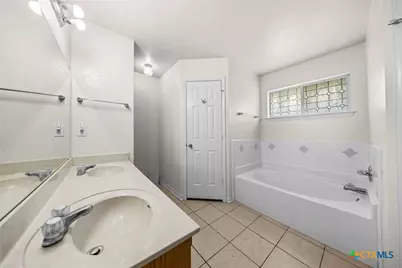 3705 Llano Estacado Court, Killeen, TX 76549 - Photo 17