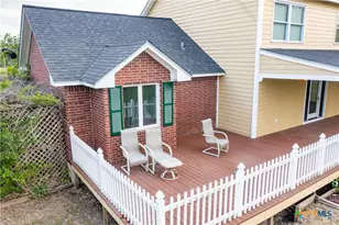 403 Oakside Dr, Victoria, TX 77905 - Photo 45