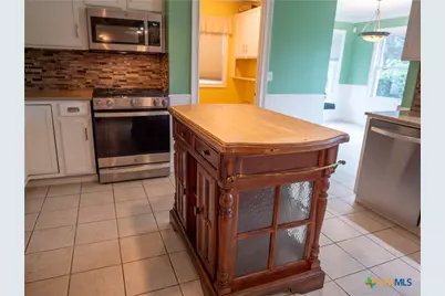 403 Oakside Drive, Victoria, TX 77905 - Photo 13