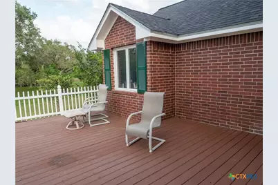 403 Oakside Drive, Victoria, TX 77905 - Photo 43