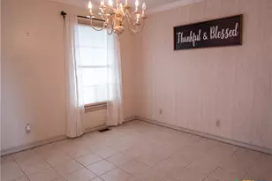 403 Oakside Dr, Victoria, TX 77905 - Photo 25