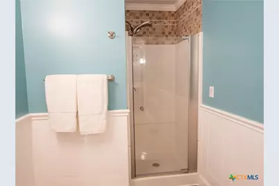 403 Oakside Drive, Victoria, TX 77905 - Photo 41