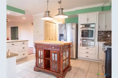 403 Oakside Drive, Victoria, TX 77905 - Photo 23