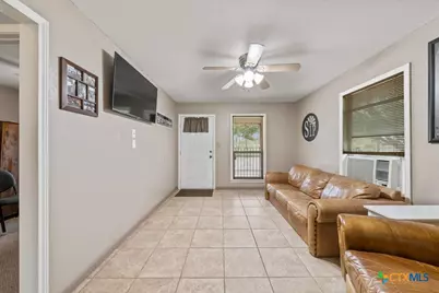 14830 Fm 1346, St Hedwig, TX 78152 - Photo 5