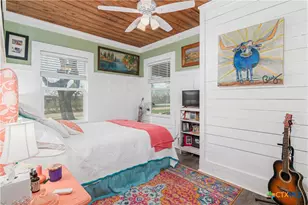 7150 Linne Rd, Seguin, TX 78155 - Photo 15