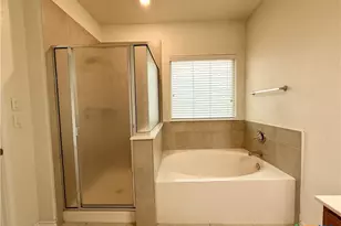 2065 Oxbow Cir, New Braunfels, TX 78130 - Photo 21